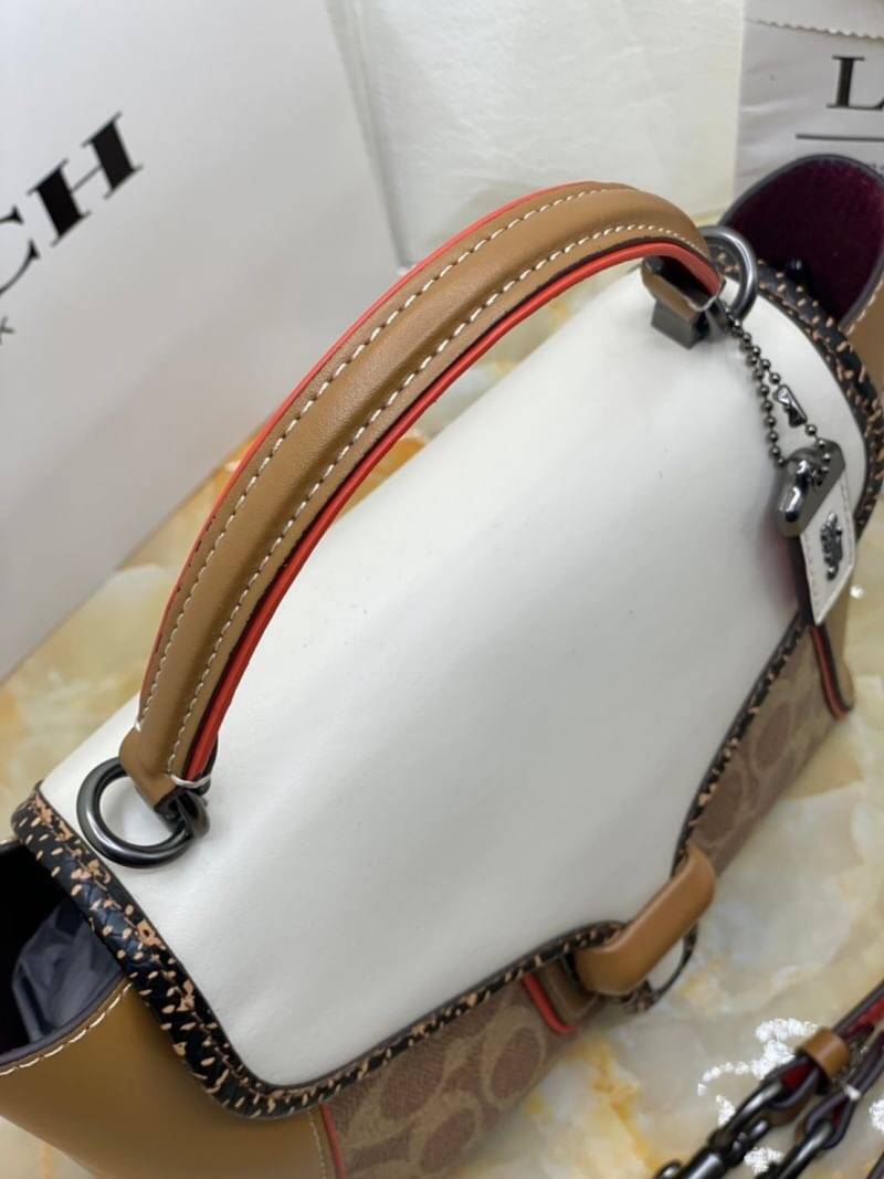 COACH COURIER CARRYALL 23 IN COLORBLOCK SIGNATURE CANVAS WITH SNAKESKIN DETAIL ((3791)) ห้ามพลาดทีเดียว สวยงามมากๆค่ะ!! กระเป๋าถือ//สะพายครอสบอดี้ร์ได้ วัสดุหนังแท้น้ำหนักเบาค่ะ รุ่นนี้โดดเด่นตรงลายของหนังผสมกันได้ลงตัวหรูมากๆ เปิดปิดกระเป๋าแบบกดล็อค ปากก