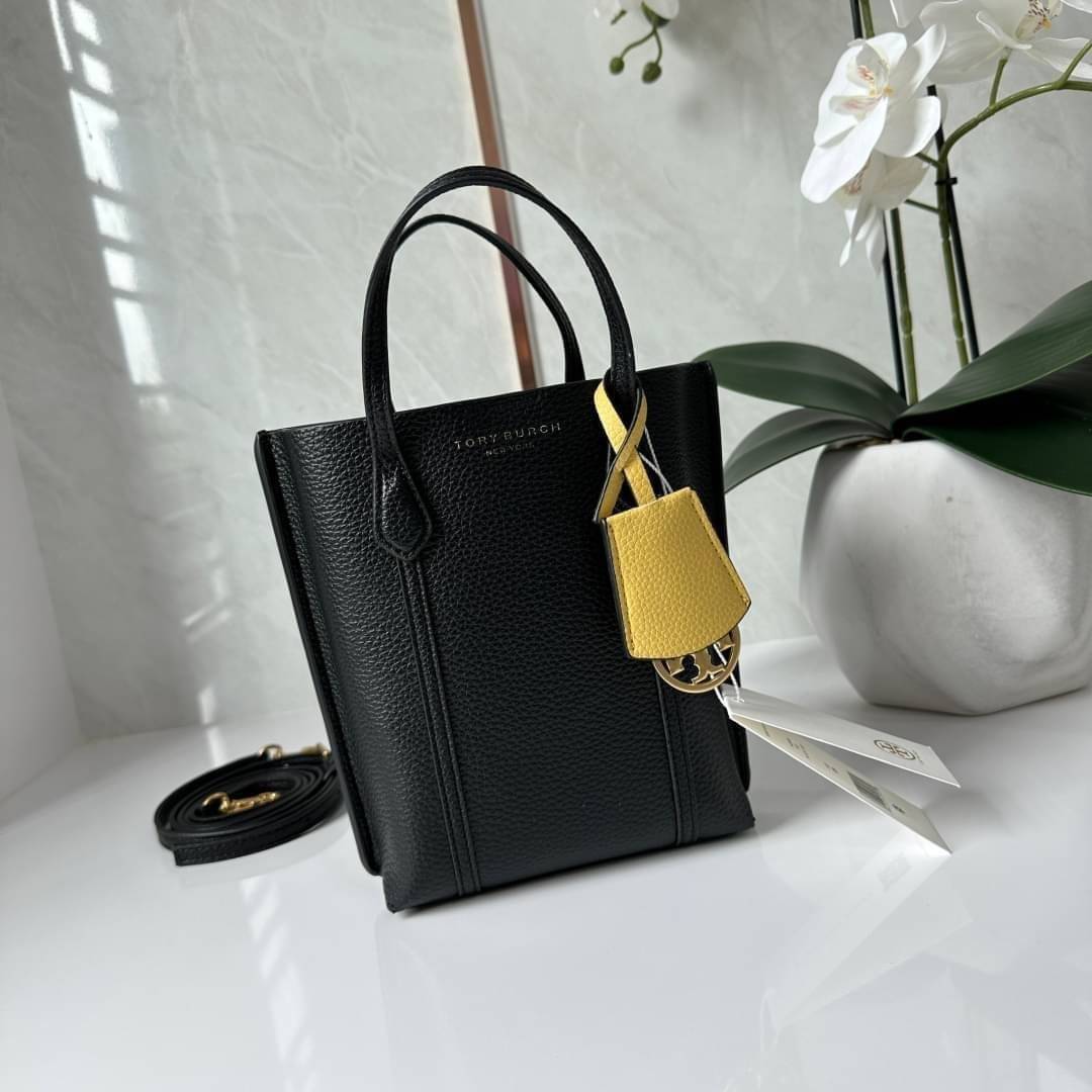 TORY BURCH MINI PERRY TOTE / TORY TOTE BAG / TORY BAG พร้อมส่ง 3 สี กระเป๋าแบบมินิมอลในรูปทรงใหม่ที่คล่องตัว ใส่มือถือได้ทุกรุ่น
