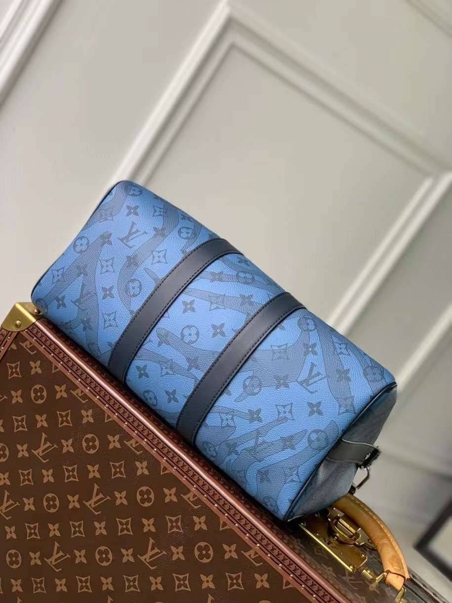 LV Keepall Bandoulière 35 Abyss Blue Monogram Aquagarden / LV Travel Bag เกรดท็อปออริจินอล มีความละเอียดของเนื้องานมากที่สุด ปราณีตตรงปกทุกใบ ใช้สลับของแท้ได้ ใช้งานต่างประเทศได้ เข้าออกผ่านทุก ตม. สุดยอดเดอะเบสท์ไอเท็ม สวยหรู ผู้ดี หรูหรา ดูแพงมาแต่ไกล