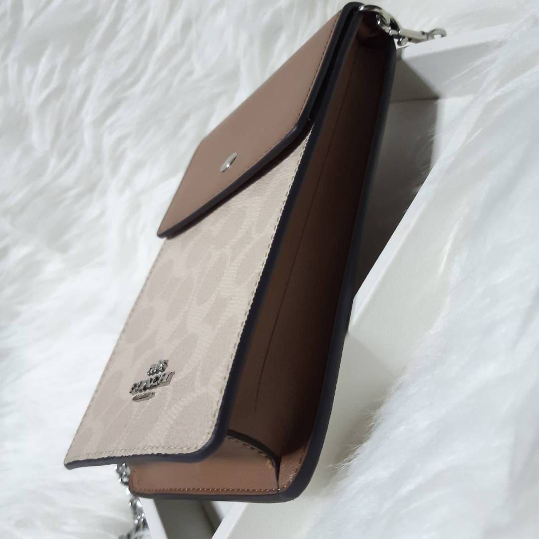 COACH F76357 SNAP PHONE CROSSBODY IN SIGNATURE CANVAS BEST ITEM!! ðâĄïļāļāļĢāļ°āđāļāđāļēāļŠāļ°āļāļēāļĒāđāļāļāļāļāļĢāļ°āļŠāļāļāđ Case phone āđāļŠāđāđāļāļĢāļĻāļąāļāļāđāļĄāļ·āļāļāļ·āļāđāļāđāļāļļāļāļĢāļļāđāļ āļāļĩāđāļāļāđāļĨāļēāļĒāļāļĩāļāļĨāļēāļŠāļŠāļīāļ āļ§āļąāļŠāļāļļāļŦāļāļąāļāđāļāļāļ§āļēāļŠāļāļļāļāļ āļēāļāļāļĩ āļāļēāđāļĨāļ°āļ āļēāļĒāđāļāđāļāđāļāļŦāļāļąāļāļŠāļąāļāđāļāļĢāļēāļ°āļŦāđāđāļĢāļĩāļĒāļ āđāļāļīāļ-āļāļīāļāļāđāļ§āļĒāļāļĢāļ°āļāļļāļĄ āļŠāļēāļĒāļŠāļ°āļāļēāļĒāļĒāļēāļ§āļ