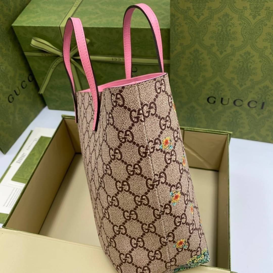 VIP 】Animal-Friendly Gucci Kid Tote Bag งานหนังแท้ทรงตั้งสวย ขนาดกะทัดรัด จุของได้เยอะ ใช้ได้ทั้งเด็กและผู้ใหญ่ น่ารักมากค่ะ **รุ่นขายดีตลอดกาล**