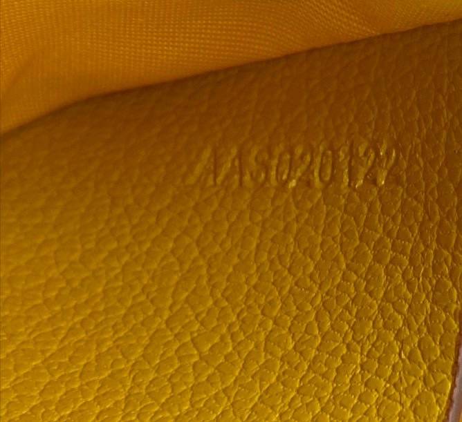 ORI หนังแท้ | GOYARD Senat MM Pouch / GOYARD Clutch Bag กระเป๋าทรงพอชคลัช ใช้เป็นกระเป๋าจัดระเบียบสำนักงานได้ เหมาะสำหรับใส่เอกสารขนาด A4, จัดระเบียบสิ่งของในกระเป๋า หรือใช้เป็นกระเป๋าคลัตช์สำหรับใช้ในชีวิตประจำวัน