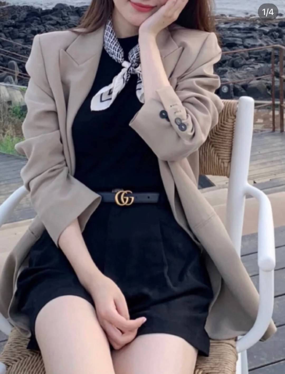 GUCCI BELT / GG belt 2cm เข็มขัดสีดำสุดคลาสสิค เรียบง่าย ผู้ดี เป็นซิกเนเจอร์ ด้วยดีไซน์ double buckle อะไหล่สีทองวินเทจ ทำให้ใช้งานเป็น everyday use ได้เลย วัสดุหนังสวย พร้อมออริจินัล box ที่สุดของการคอมพลีทลุทด้วยเข็มขัดเส้นนี้เส้นเดียวได้เลย แนะนำจ้า