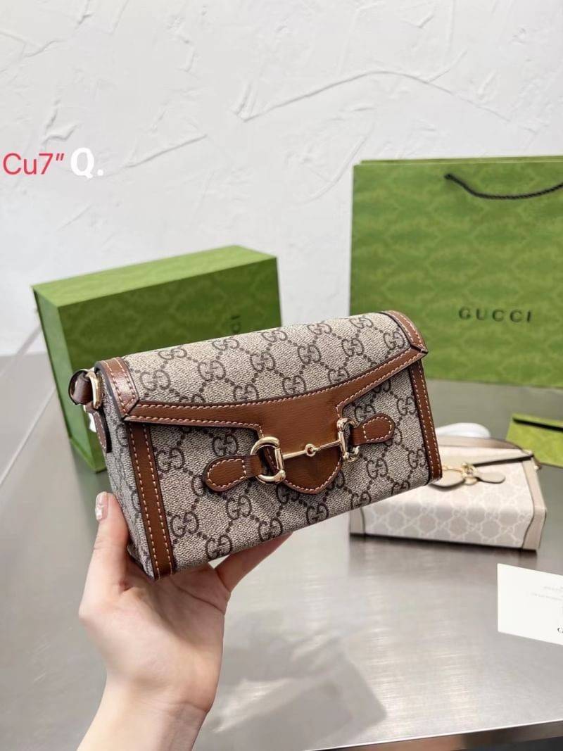 Gucci Horsebit 1955 mini bag / Gucci crossbody horizon mini bag กระเป๋าสะพายข้างขนาดกำลังดี สวยอยู่ทรง แฝงความหรู