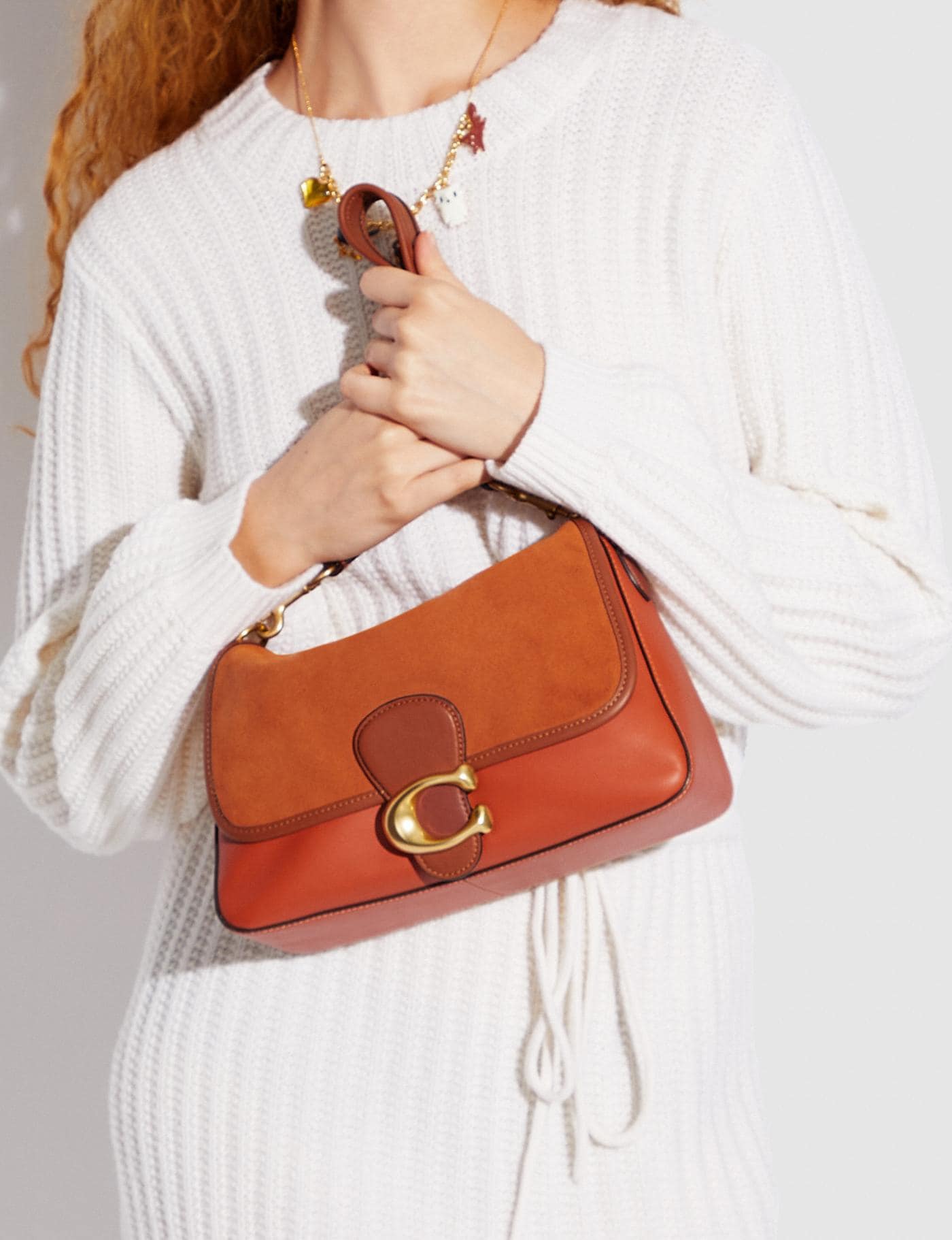 Coach Soft Tabby Shoulder Bag 5 สี กระเป๋าสะพายข้างหนังสวย พร้อมส่งที่ไทยราคาสุดคุ้มห้ามพลาดค่ะ!