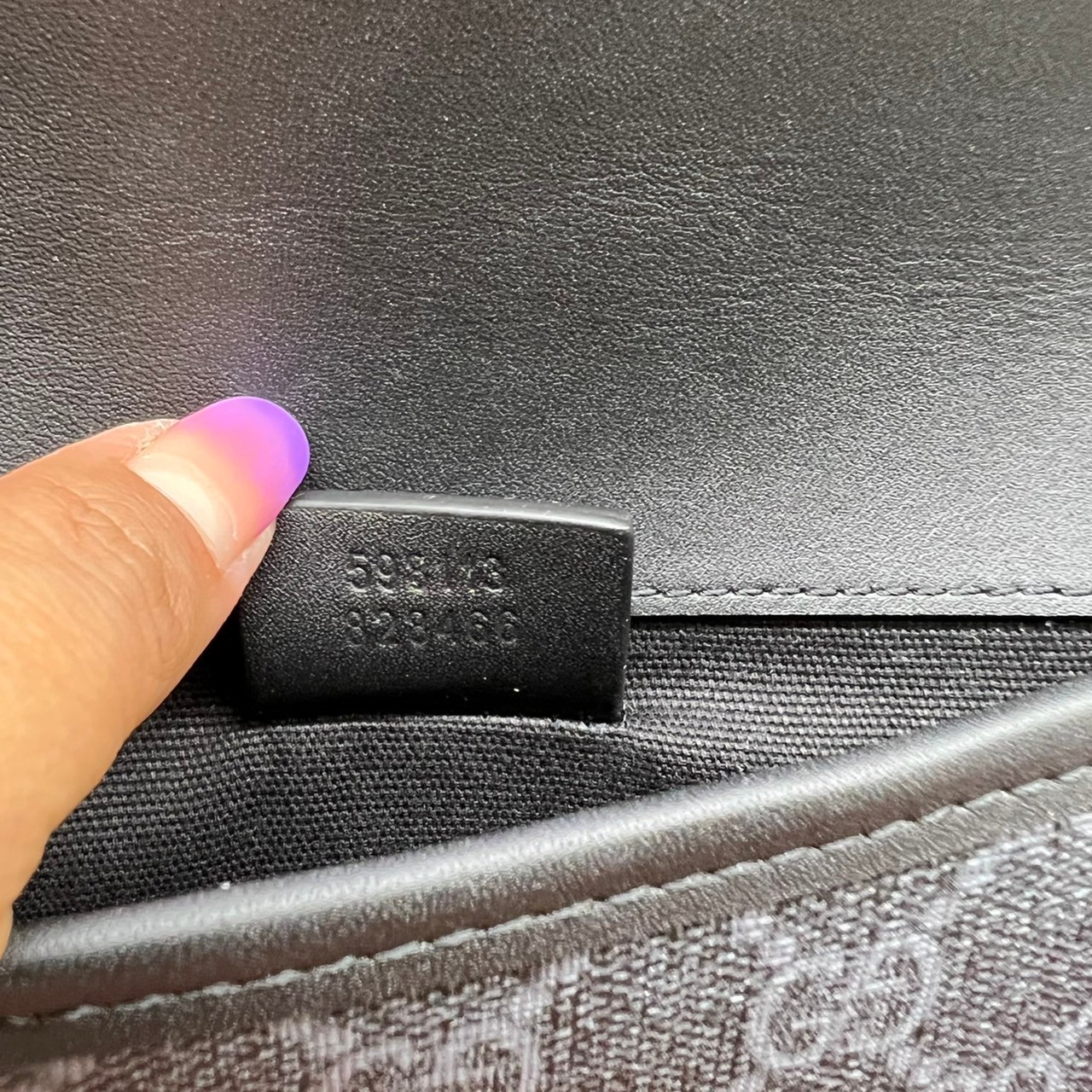 GUCCI Neo Vintage GG Supreme belt bag Black / Gucci Belt bag เกรดใช้งานสลับของแท้ เกรดออริจินอล ใช้ได้ทั้งชายหญิง งาน unisex ผลัดกันใช้ ^-^ ก็ได้ งานสวยตามรูป สินค้าขายดี ภาพสินค้าถ่ายจากงานขายจริง ใช้งานต่างประเทศได้