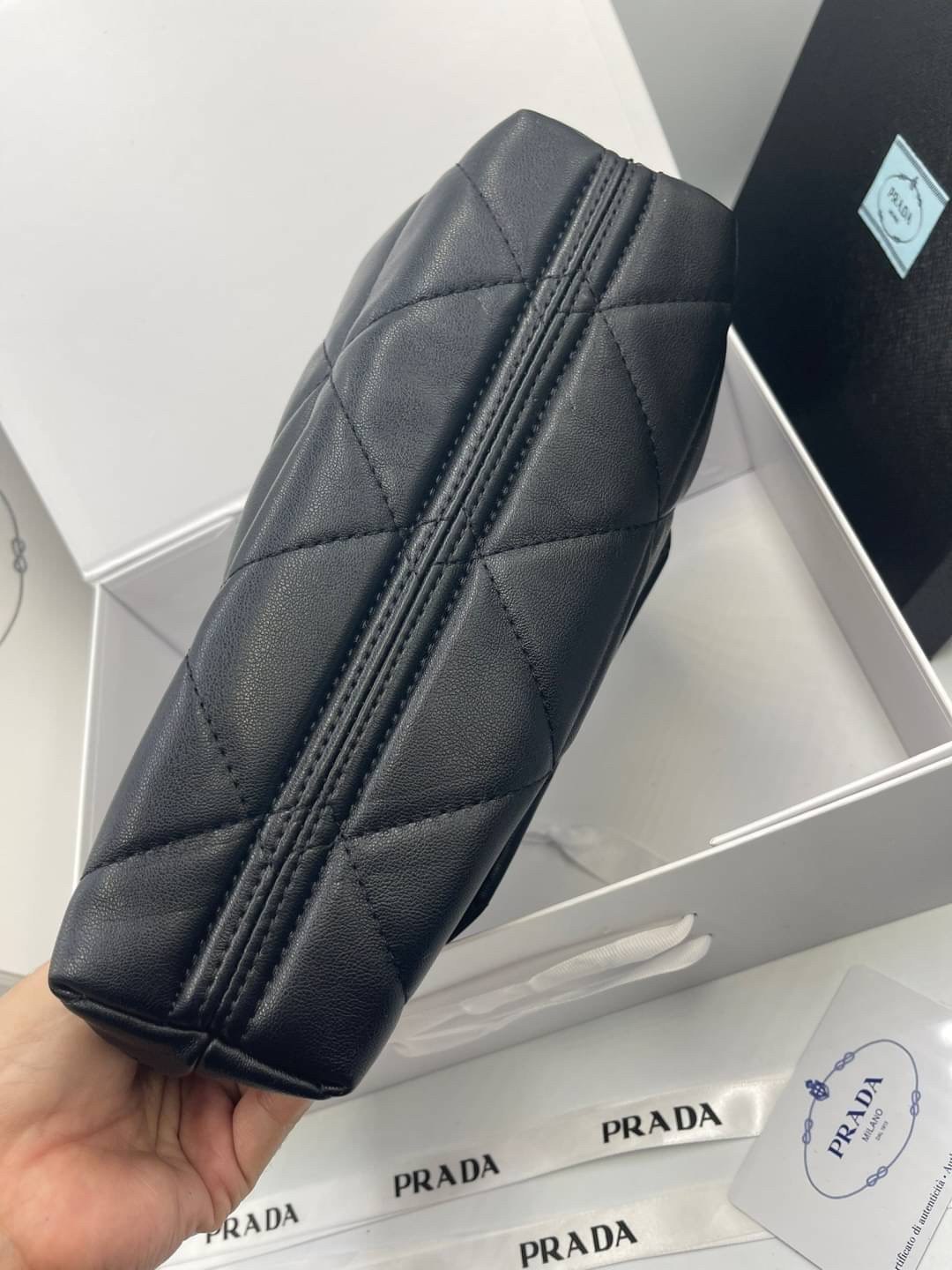 VIP 】PRADA Nappa Leather Prada Spectrum Bag หนังแท้ พร้อมส่งที่ไทย