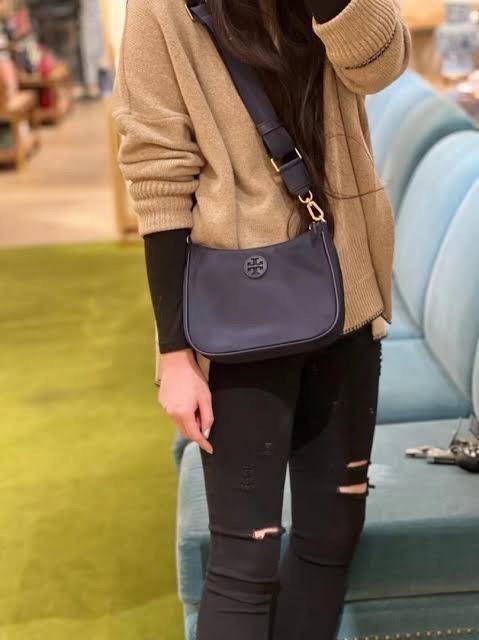 Tory Burch Nylon Web Mini Hobo Bag กระเป๋าสะพายดีไซน์เรียบง่าย น้ำหนักเบา เกรดออริ สลับแท้ 1:1 ใช้งานต่างประเทศได้