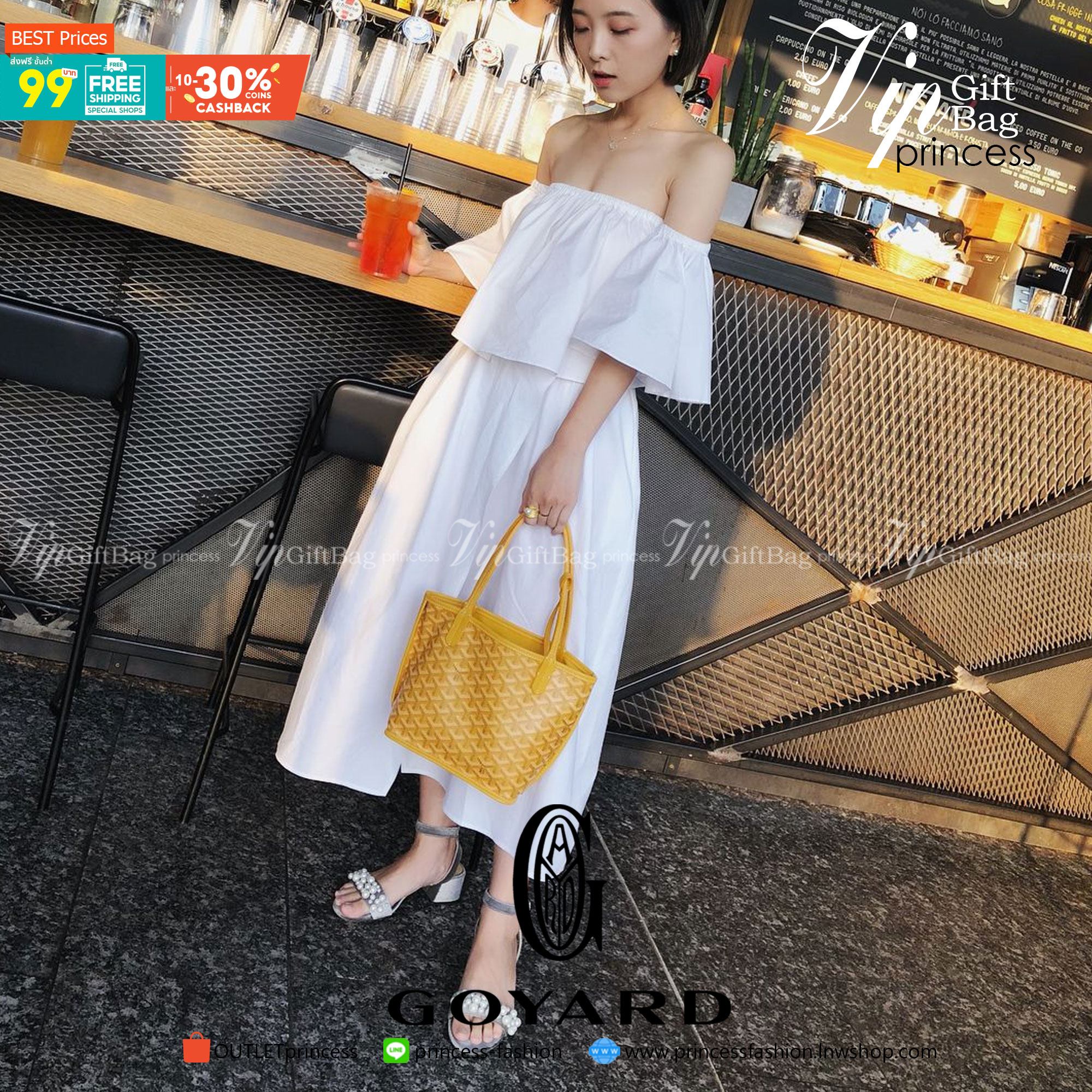 GOYARD ANJOU TOTE MINI กระเป๋าทรงโท้ตมินิ ขนาดกำลังน่ารัก แต่ภายในโล่งกว้าง ใส่ของได้เยอะพอสมควรเลยค่ะ ดีไซน์ทรงสวยน่าใช้ แค่ถือเก๋ๆ หรือคล้องไหล่มั่นๆ สวยได้ทุกลุคไปเลยจ้า