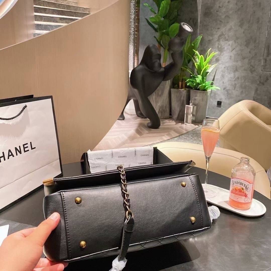 Chanel vip bag / Chanel tote bag 14" ภาพถ่ายจากงานขายจริง พร้อมส่ง