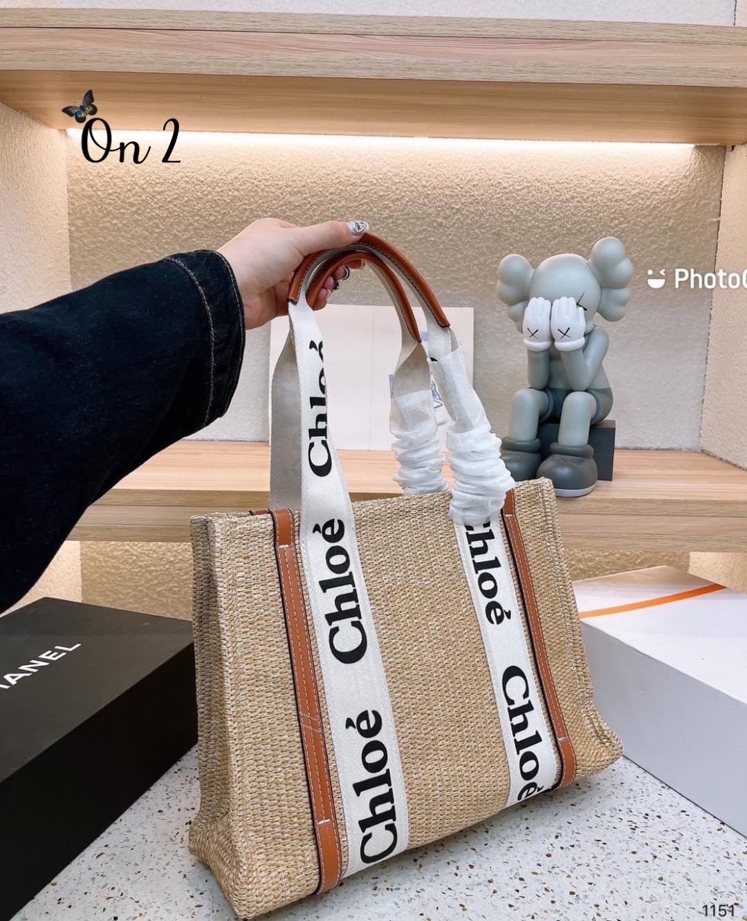 CHLOE Woody tote bag 14" / Chloe Women's Straw Woven Canvas Print Shopping Bag ปังไม่ไหว รุ่นมาใหม่งานสานแน่นเต็มใบ สายสะพายแคนวาสพิมพ์ชื่อแบรนด์แบบตะโกน สวยลงตัวรุ่นนึ้ไม่ควรพลาดน้า