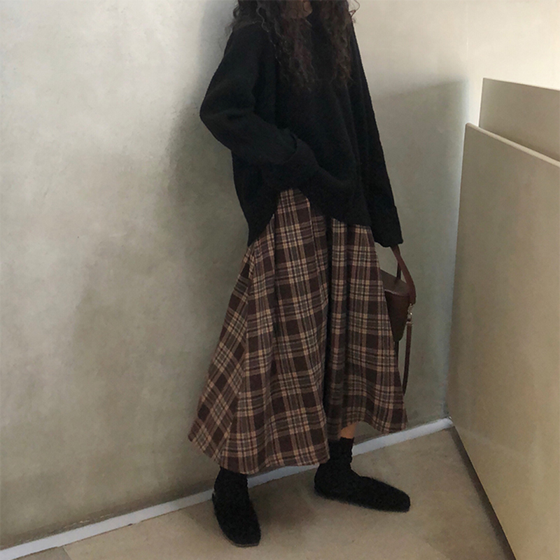 พร้อมส่ง ⛵️🎁 Scott skirt กระโปรงขายาวทรงระบายลายสก็อตสวยมาก (IN36834)