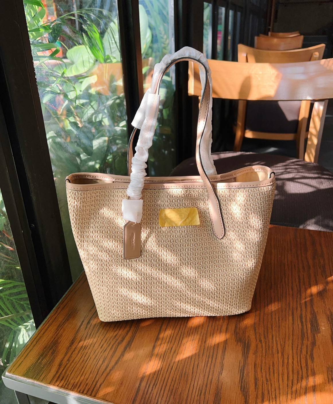 Coach Mini City Tote Bag In Straw And Smooth Leather 9" ((CS616)) กระเป๋าทรงโท้ทงานทอน้ำหนักเบา จุของได้เยอะ เกรดท็อปออริ เกรดดีสุด สลับแท้ 1:1 ใช้ต่างประเทศได้