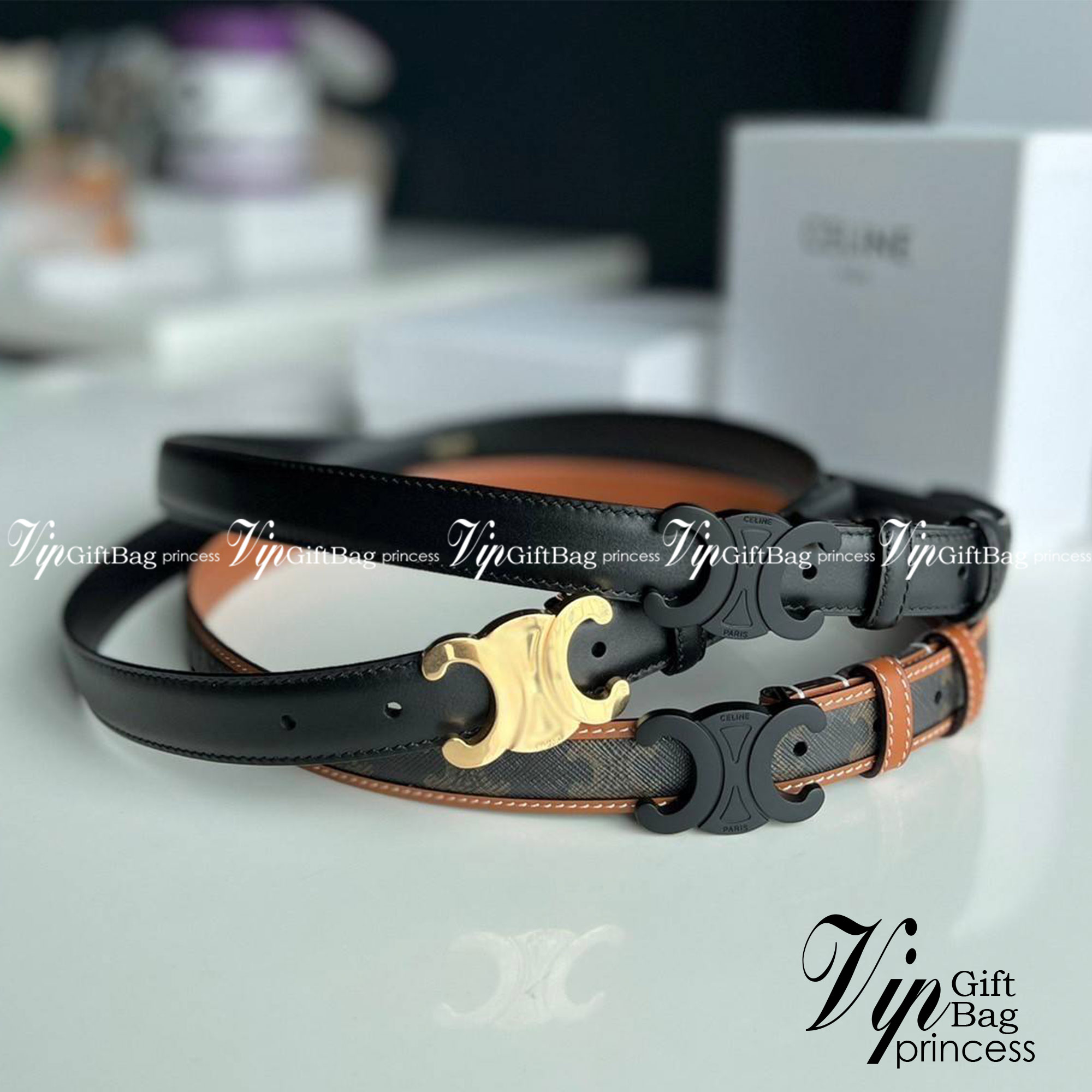 หนังแท้ CELINE BELT LOGO 18MM / Celine Triomphe Belt in Natural Calfskin เกรดใช้งานสลับของจริง ออริจินอลหนังแท้ หัวเข็มขัดโลโก้แบรนด์แบบ 3D Vintage สีทอง/สีดำ ปั้มโลโก้คมชัดคล้ายของจริง สายปรับระดับได้ในดีไซน์เรียบหรูเข้ากับทุกลุ๊คใช้ได้ทั้งชายหญิง