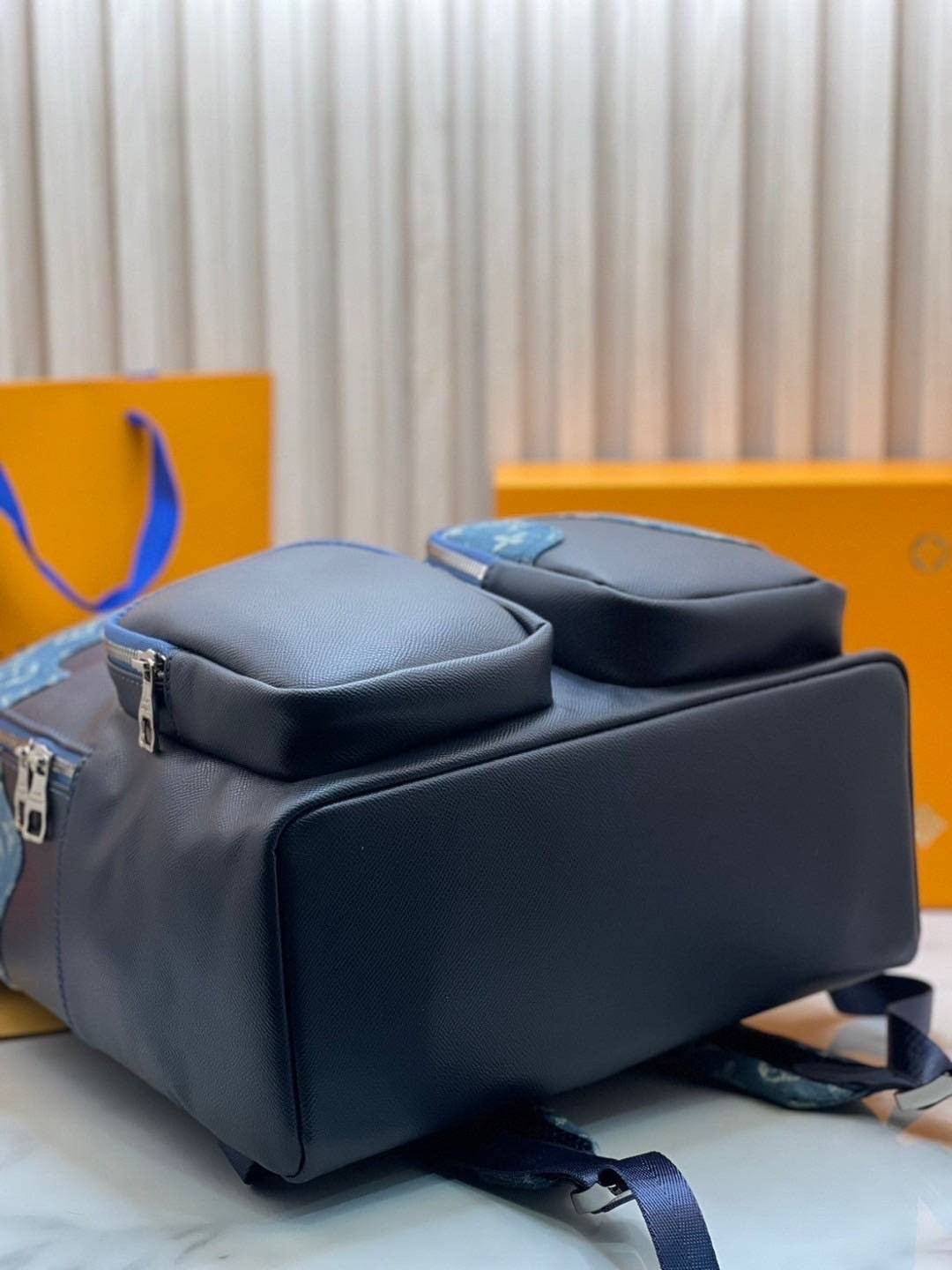 ORI หนังแท้ | LV x Nigo Multipocket Backpack กระเป๋าเป้รุ่นลิมิเต็ด งานหนังแท้และเดนิมลายโมโนแกรม สวยเท่คลาสสิกในใบเดียว