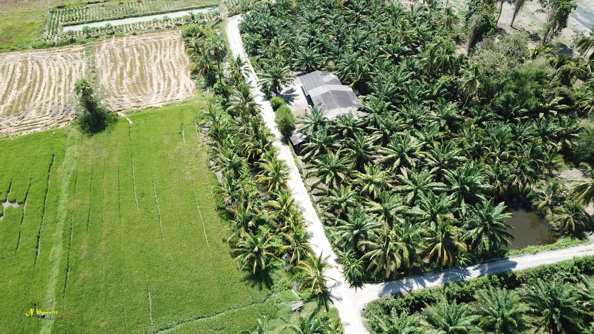 รับงานถ่ายภาพมุมสูง วิดีโอมุมสูง ด้วย Drone DJI Mavic Pro 4K Full HD (บินโดรน)