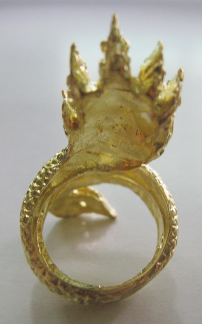 สินค้าหมดค่ะ แหวนพญานาค7เศียรเนื้อทองเหลือง เสริมอำนาจ คุ้มครองค่ะ