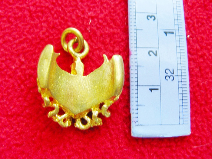 สินค้าหมดค่ะ จี้องค์พญาครุฑเนื้อทองเหลืองค่ะ