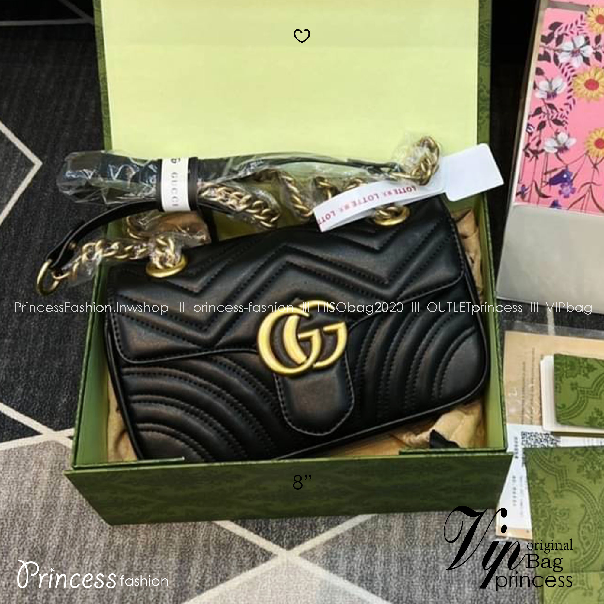 GUCCI GG Marmont shoulder bag กระเป๋าสะพายข้างรุ่นคลาสสิค สะพายขับผิว ดูแพง อัพลุคได้สบายๆ เปิด-ปิดด้วยตัวกดล็อคแน่นหนา ด้านหลังดีไซน์รูปหัวใจ