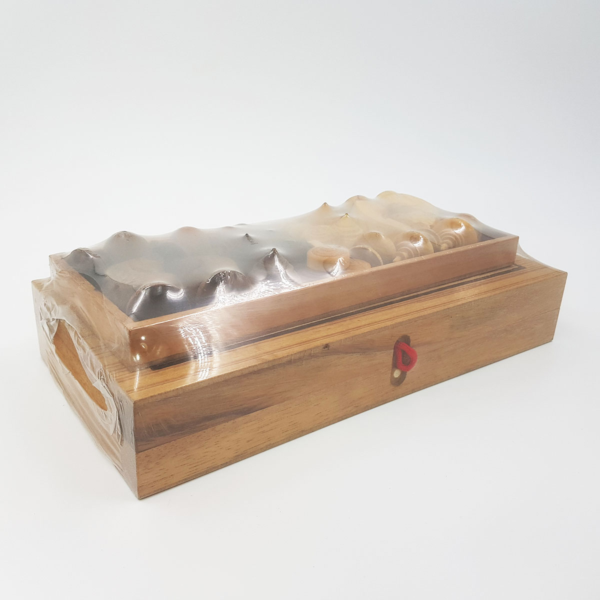 ชุดหมากรุกไทยแบบไม้พร้อมตัวเล่นงานแบบพกพา(ไม้จามจุรี)