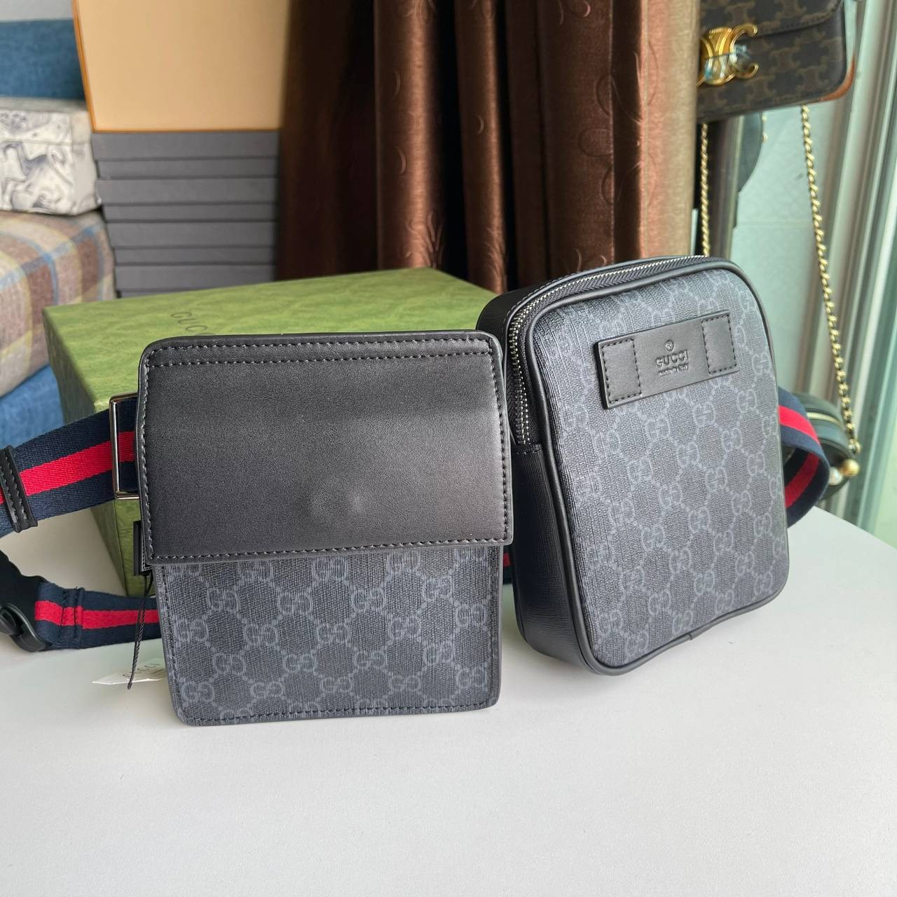หนังแท้ Gucci GG Supreme belt bag - Neutrals A two-pouch belt bag in GG Supreme canvas with black leather trims. กระเป๋าคาดอก/คาดเอว อีกรุ่นหนึ่งที่หลายคนตามหา งานออริสวยมาก ทำจากหนังแท้ สามารถใช้ได้ทั้งผู้ชายแล้วก็ผู้หญิงสามารถคาดเอวหรือคาดอกก็ได้ พร้อมส