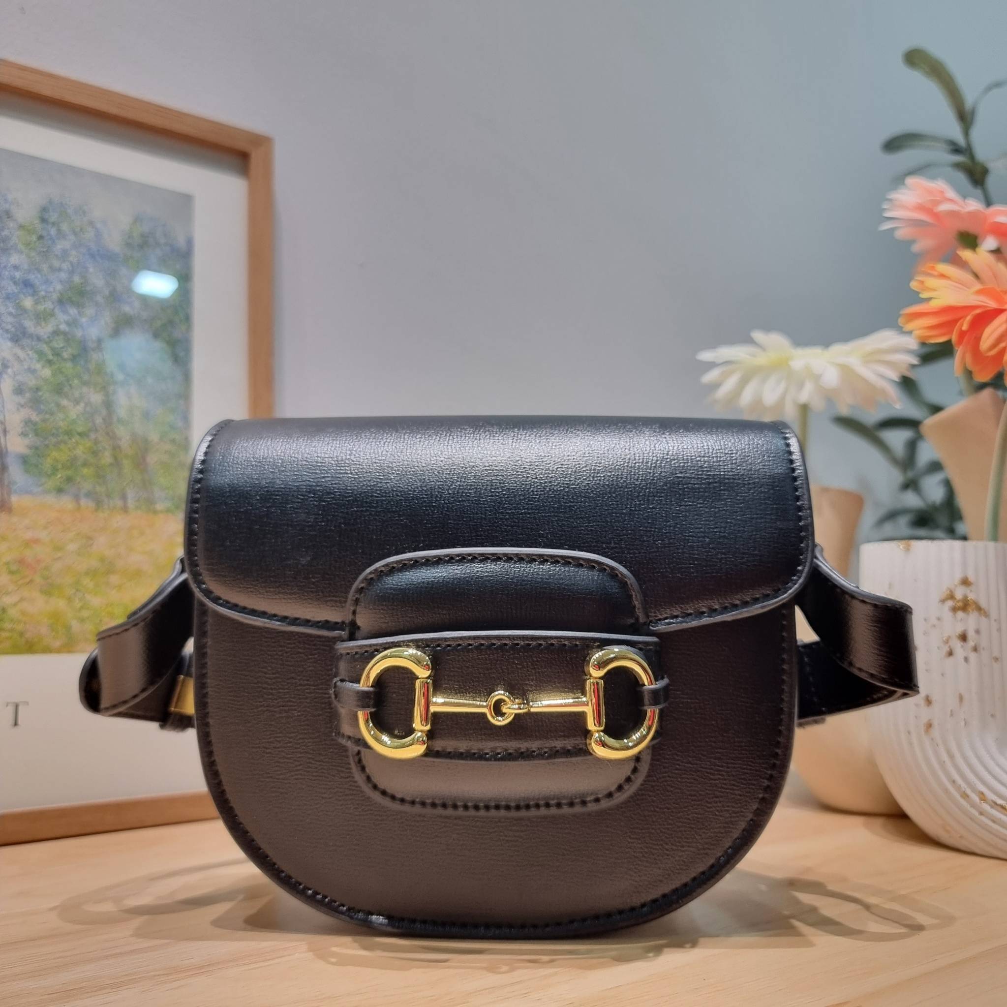 Gucci horsebit 1955 mini rounded bag / GUCCI BAG พร้อมส่ง 2 สี กระเป๋าสะพายไหล่/สะพายข้างทรงคลาสสิค มาในไซส์มินิ กะทัดรัด สวยอยู่ทรง