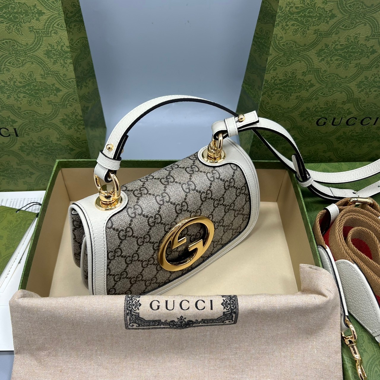 GUCCI Blondie mini shoulder bag เกรดเทพออริจินล หนังแท้และแคนวาสอย่างดี ภาพถ่ายจากงานขายจริง ใช้งานต่างประเทศได้ ผ่านทุก ตม