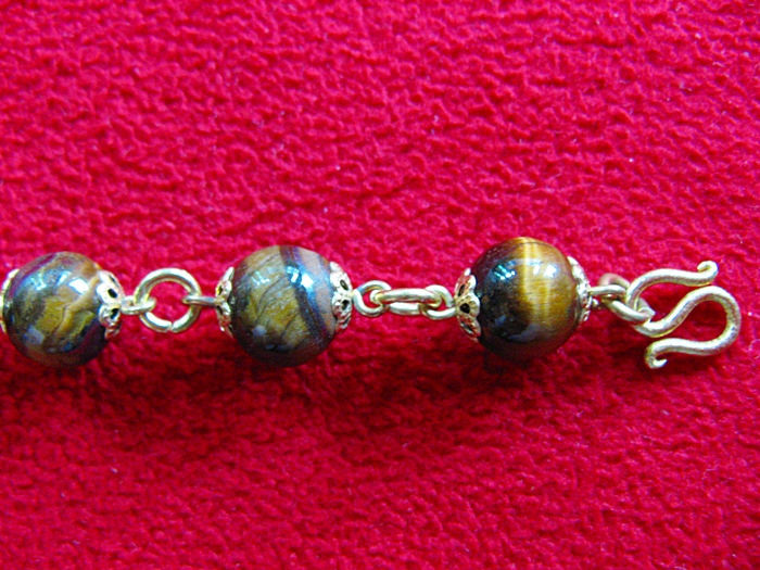 สร้อยข้อมือทองเหลืองหินตาเสือ(คุ้มครอง)ค่ะ