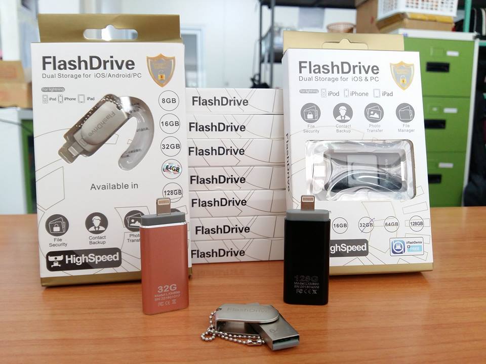 (รหัส ร19999) i drive **ใส่สำหรับ i phone i pad , android**