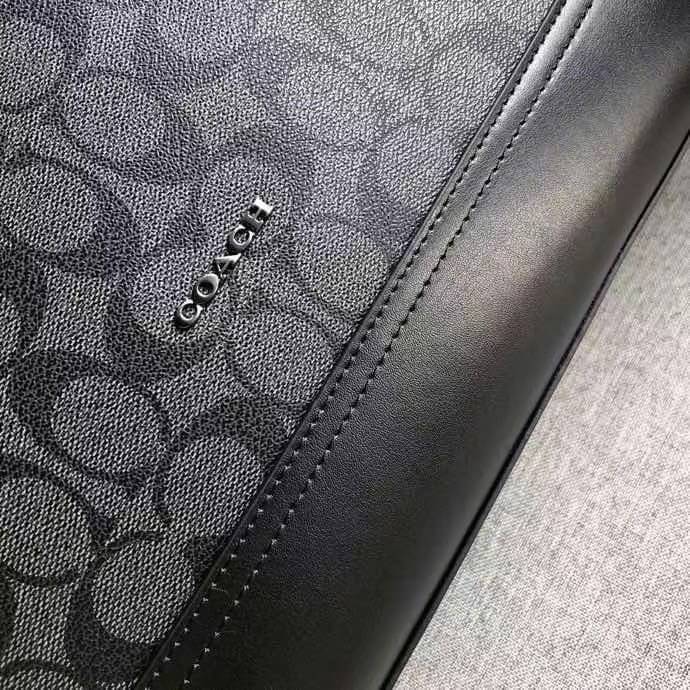 COACH GRAHAM STRUCTURED TOTE IN SIGNATURE CANVAS WITH VARSITY STRIPE C3232