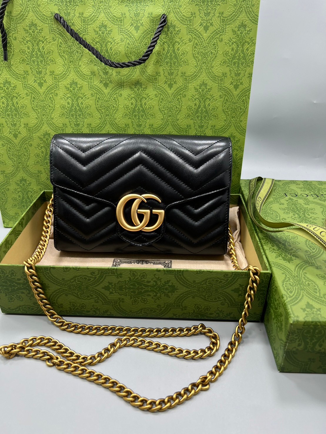 GUCCI GG Marmont Chain Wallet Matelasse Mini Soft Leather / GUCCI WOC เกรดออรินอล งานหนังสวยมากค่ะ ละมุนที่สุด ใส่บัตร ใส่แบงค์ได้ รับรองว่าจะเป็นกระเป๋าที่จะหยิบใช้งานได้บ่อยๆ รับประกันความสวยปังค่าาา