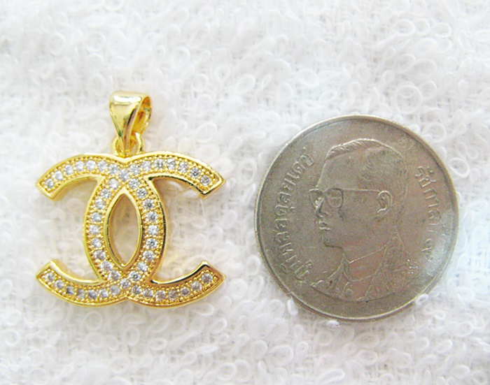 จี้ตัวซีไขว้ประดับเพชรCZ แบบ3ค่ะ