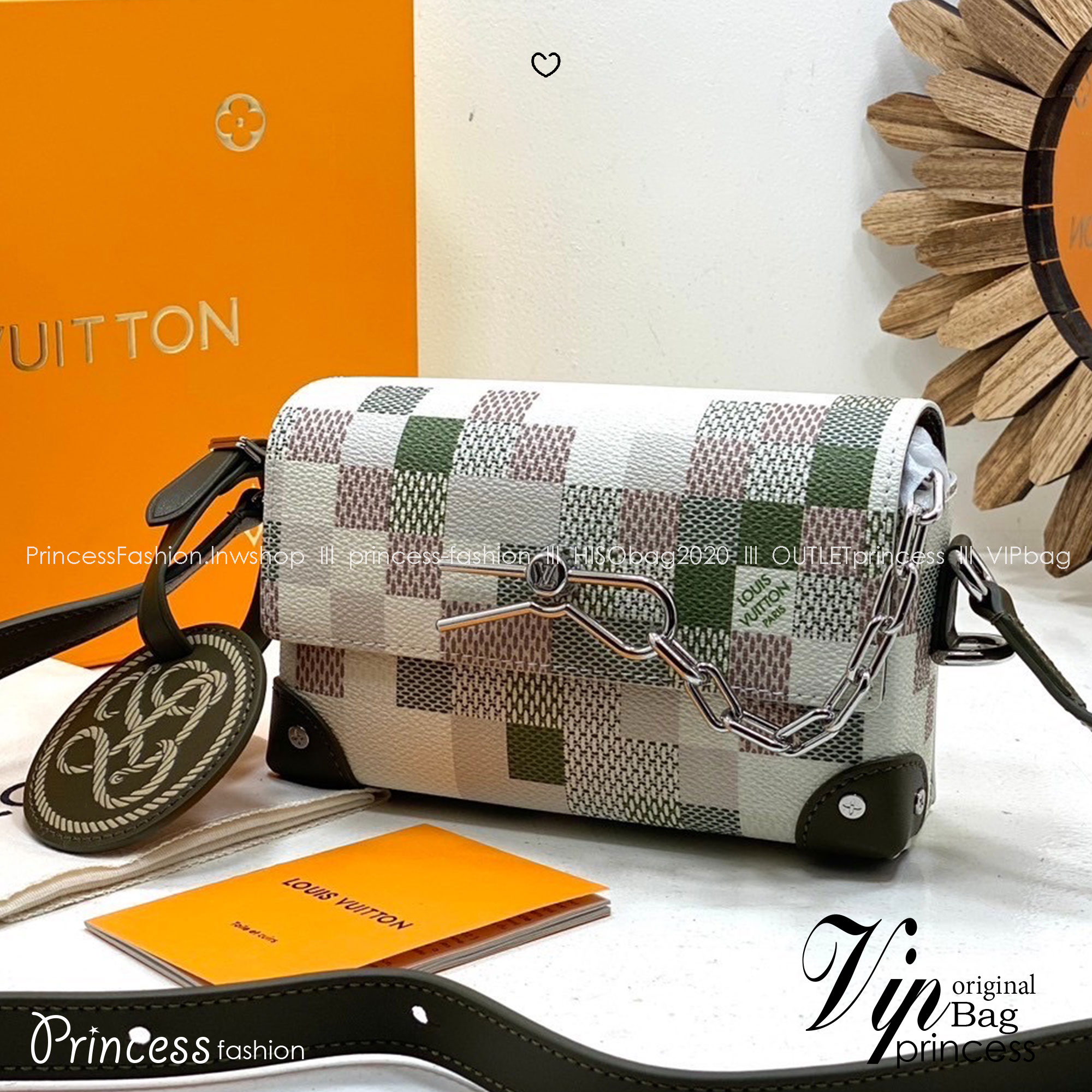 TOP ORI หนังแท้ | LV Steamer Wearable Wallet Bag กระเป๋าสะพายดีไซน์กระเป๋าสตางค์ สีเบจและสีกากี งานแคนวาสเคลือบ Damoflage แต่งขอบด้วยหนัง ขนาดกะทัดรัดใบนี้ผสานหมุดและโซ่