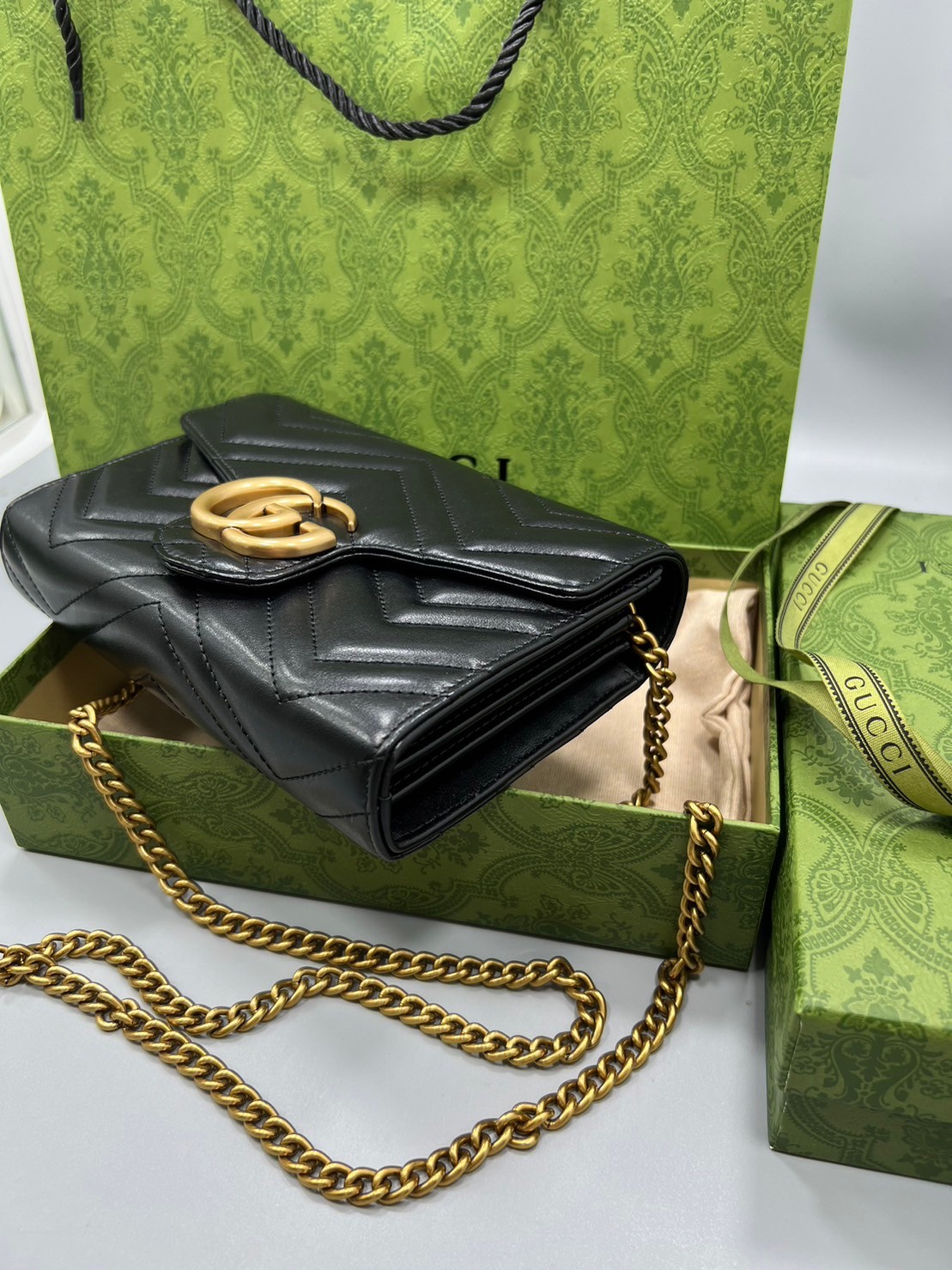 GUCCI GG Marmont Chain Wallet Matelasse Mini Soft Leather / GUCCI WOC เกรดออรินอล งานหนังสวยมากค่ะ ละมุนที่สุด ใส่บัตร ใส่แบงค์ได้ รับรองว่าจะเป็นกระเป๋าที่จะหยิบใช้งานได้บ่อยๆ รับประกันความสวยปังค่าาา