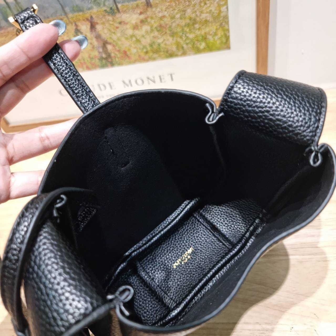 MINI YSL LE 5 À 7 SOFT BABY IN SMOOTH LEATHER กระเป๋าสะพายทรงโฮโบ ขนาดใหม่ baby สวยฟาด ดาเมจคือร้อนฉ่าสุดๆ! ดีไซน์สุดคลาสสิค ควรมีที่สุดค่า เกรดออริ 1:1 ใช้งานต่างประเทศได้