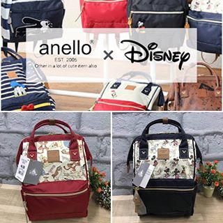 Anello x Walt Disney Mickey & Friends Limited Edition Japan Backpack เป็นการร่วมงานของ anello และวอล์ทดิสนีย์ ที่มาวาดลวดลายลงบนกระเป๋าเป็นตัวละครดิสนีย์ที่มีสีสันน่ารักสดใส วัสดุ canvas คงแบบฉบับที่ปากกระเป๋ามีโครง อีกหนึ่งคอลเลคชั่นที่ควรต้องมีไว้ครอบคร