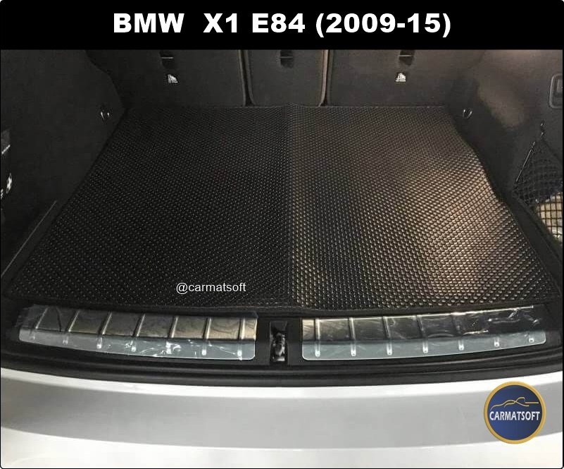 แผ่นปูท้ายรถ BMW X1 E84 (ปี2009-15) ลายกระดุมเล็กPVC สีดำ เข้ารูป ตรงรุ่นรถ