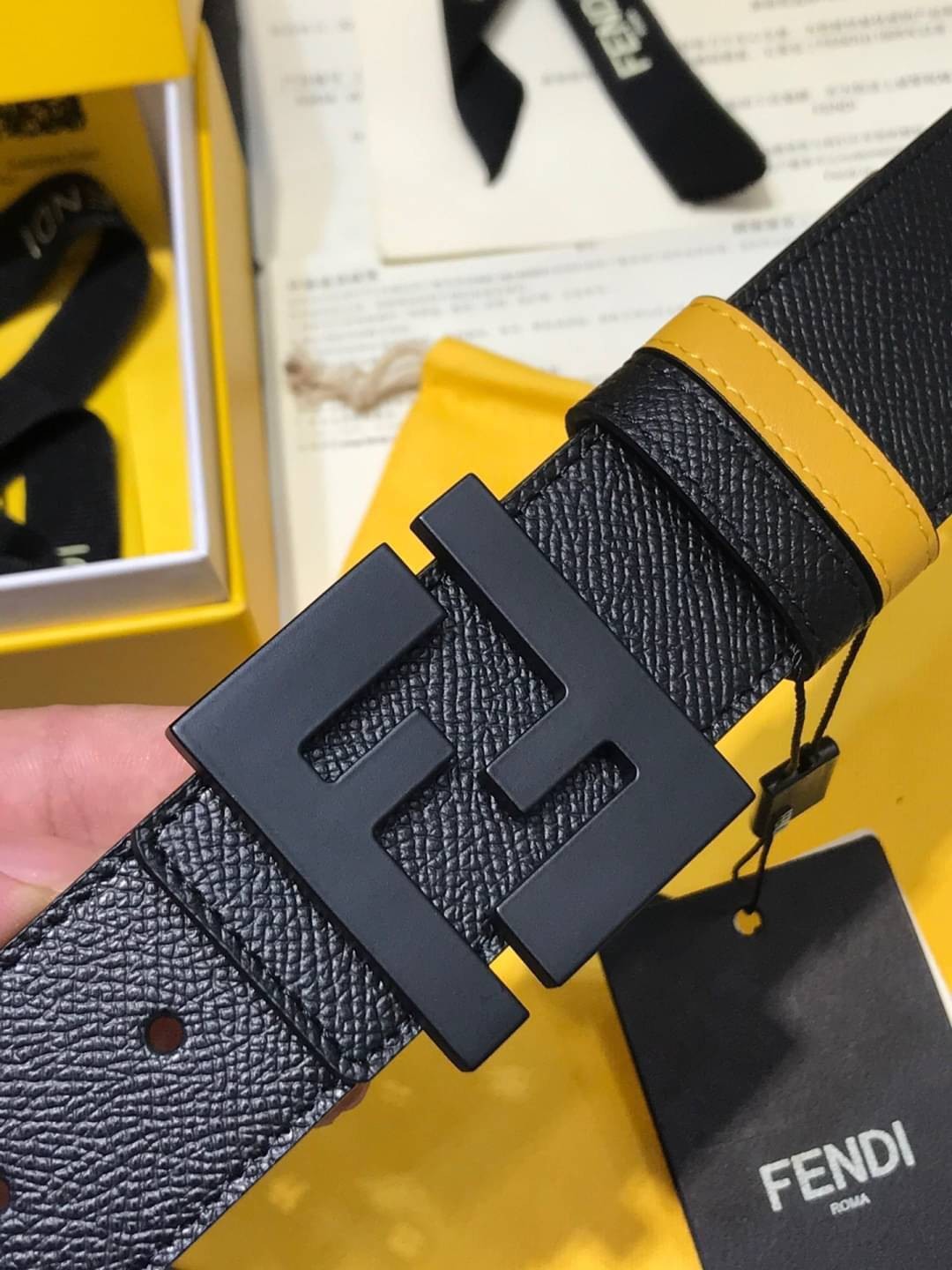 FENDI Belt Black leather belt เข็มขัดเฟนดิหนังแท้ เกรดออริจินอล ดีไซน์เรียบหรูเข้ากับทุกลุ๊ค ใช้ได้ทั้งชายหญิง มาพร้อมกล่อง ห้ามพลาดค่ะ! พร้อมส่งที่ไทย ภาพถ่ายจากงานขายจริง ใช้งานต่างประเทศได้