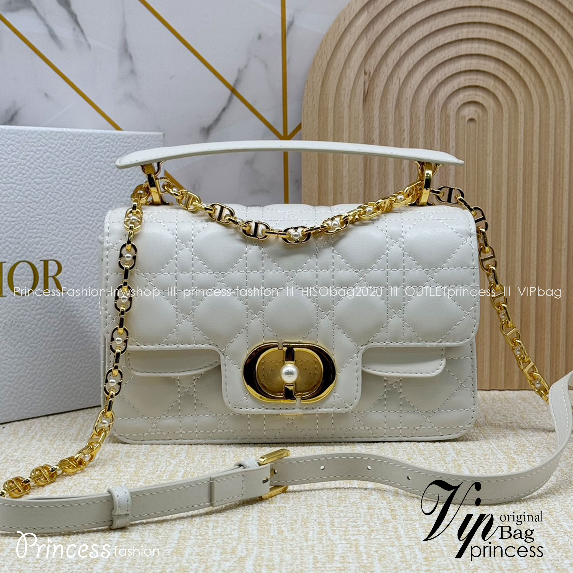 SMALL DIOR JOLIE TOP HANDLE BAG กระเป๋าสะพายดิ-ออร์ รุ่นใหม่ งานหนังสวย เกรดออริจินอล สลับแท้ ใช้งานต่างประเทศได้ งานสวยตามรูป ภาพถ่ายจากงานขายจริง