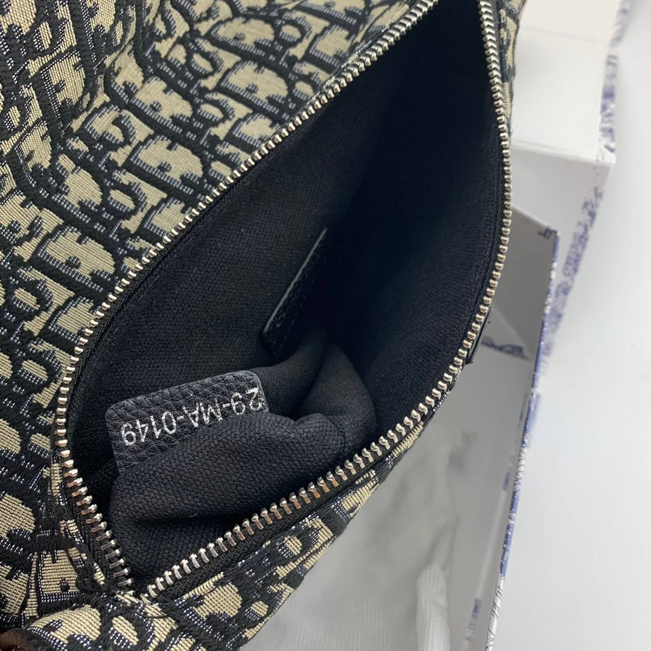 CHRISTIAN DIOR SADDLE BAG Beige and Black Dior Oblique Jacquard