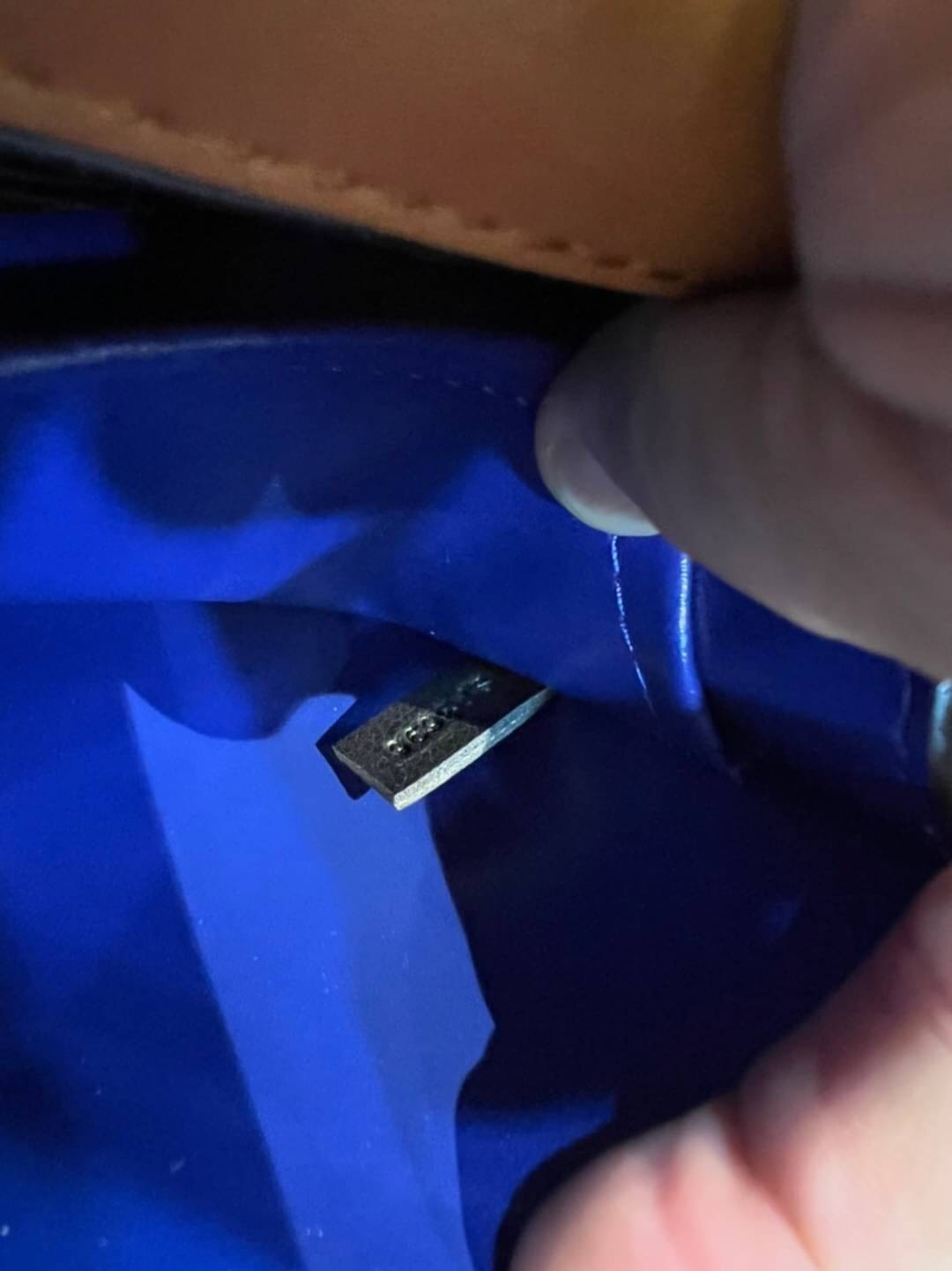 VIP 】หนังแท้ Louis Vuitton Crossbody & Shoulder Bag พร้อมส่งที่ไทย 3 สี Size 23cm