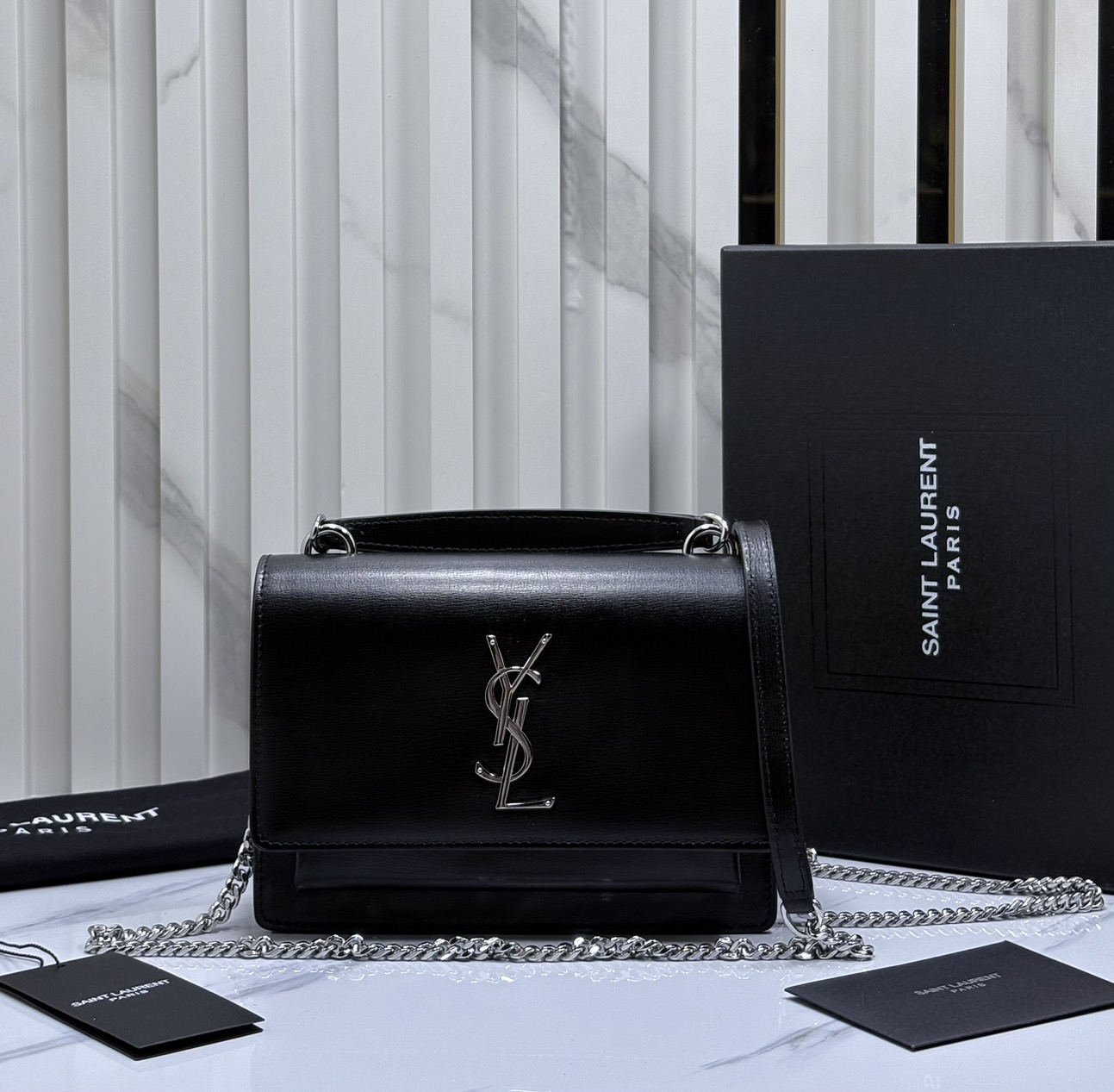 ORI หนังแท้ | YSL Sunset medium in smooth leather กระเป๋าสะพายข้างดีไซน์เรียบหรู โลโก้สวยโดดเด่น ไอเท็มขึ้นแท่น the best seller!!