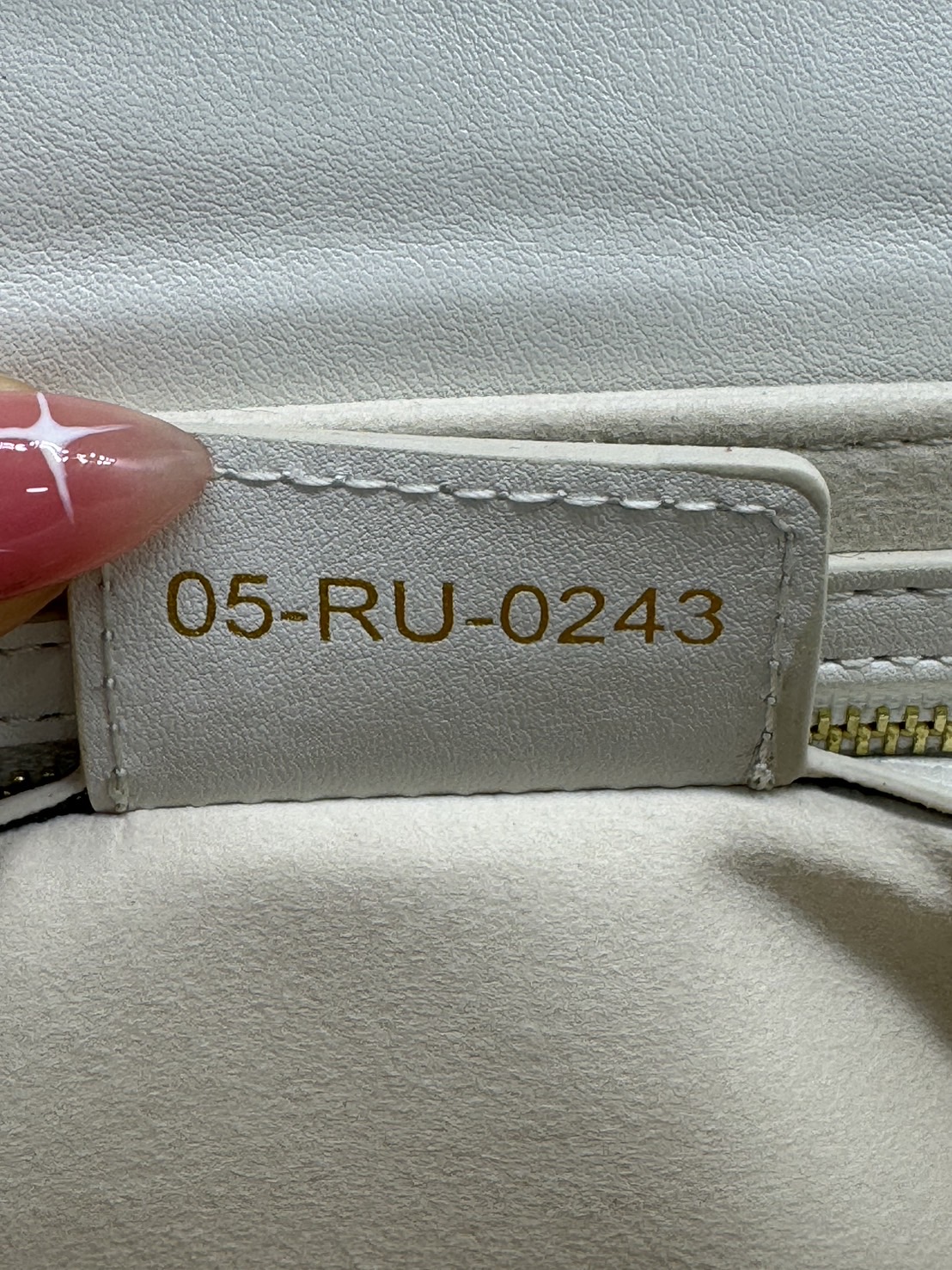 SMALL DIOR JOLIE TOP HANDLE BAG กระเป๋าสะพายดิ-ออร์ รุ่นใหม่ งานหนังสวย เกรดออริจินอล สลับแท้ ใช้งานต่างประเทศได้ งานสวยตามรูป ภาพถ่ายจากงานขายจริง