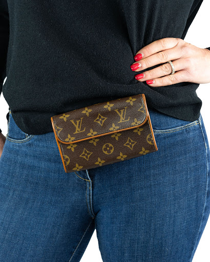 VIP 】หนังแท้ Louis Vuitton Mono Pouchette Florentine Belt Bag กระเป๋าคาดเอวหนังแท้สุดหรู มีจำกัดนะคะ