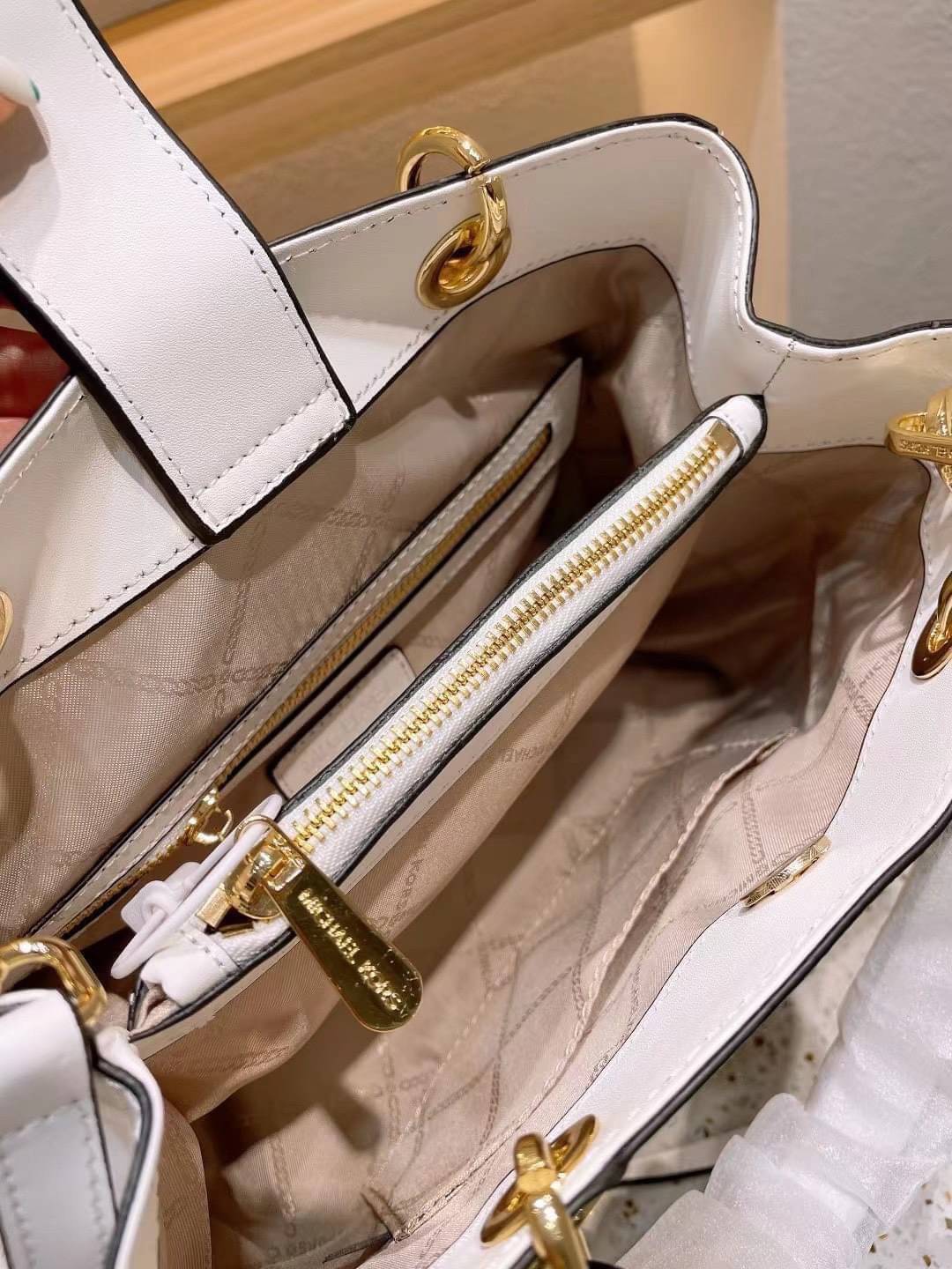 MICHAEL KORS Factory outlet MINI CROSSBODY LEATHER