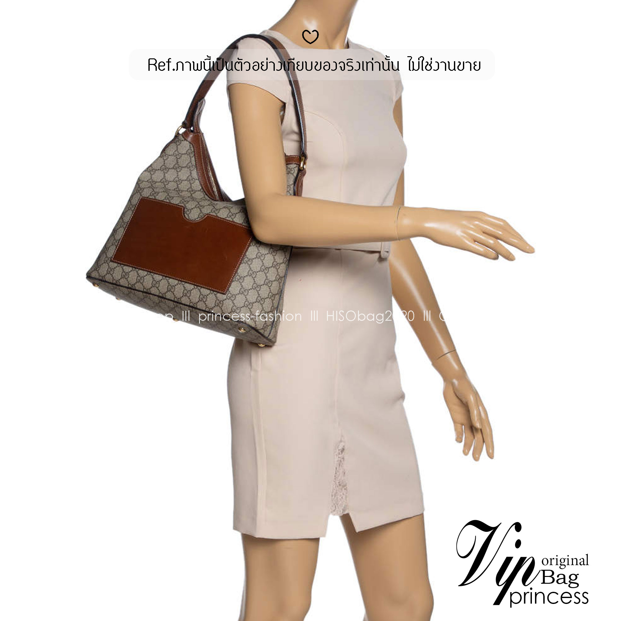 GUCCI GG Supreme Monogram Linea A Hobo Brown กระเป๋าทรงโฮโบวินเทจใบใหญ่ จุของได้เยอะ ลายโมโนแกรมคมชัด ตกแต่งกระเป๋าด้านหลังเพิ่มกิมมิกสวยน่าสนใจ เป็นอีกใบที่เรียบหรูดูแพง