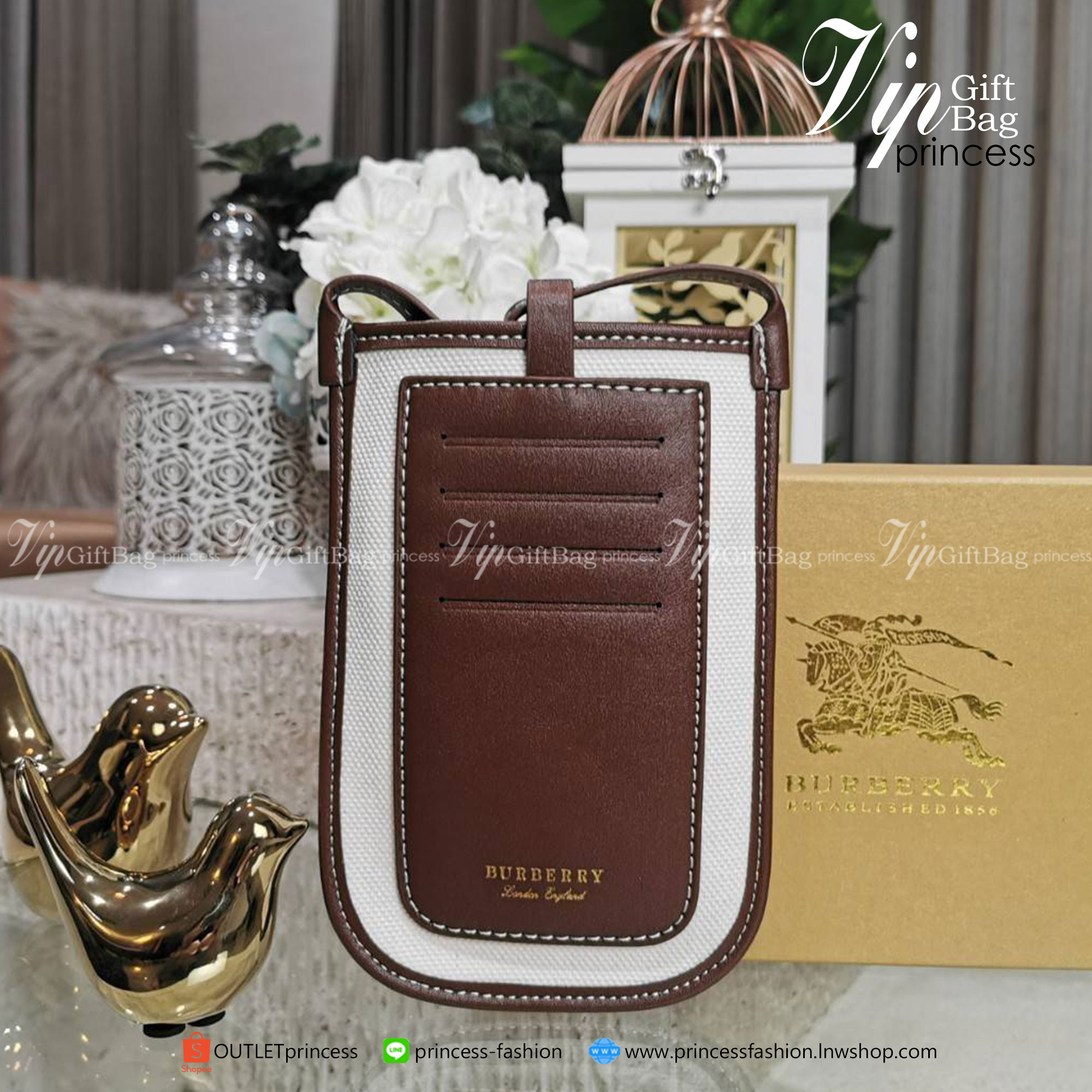 พรีเมี่ยมกิ๊ฟแท้ 100% BURBERRY FRAGRANCES CROSSBODY BAG Gift With Purchase Limited Edition (GWP) พรีเมี่ยมกิ๊ฟจากน้ำหอม