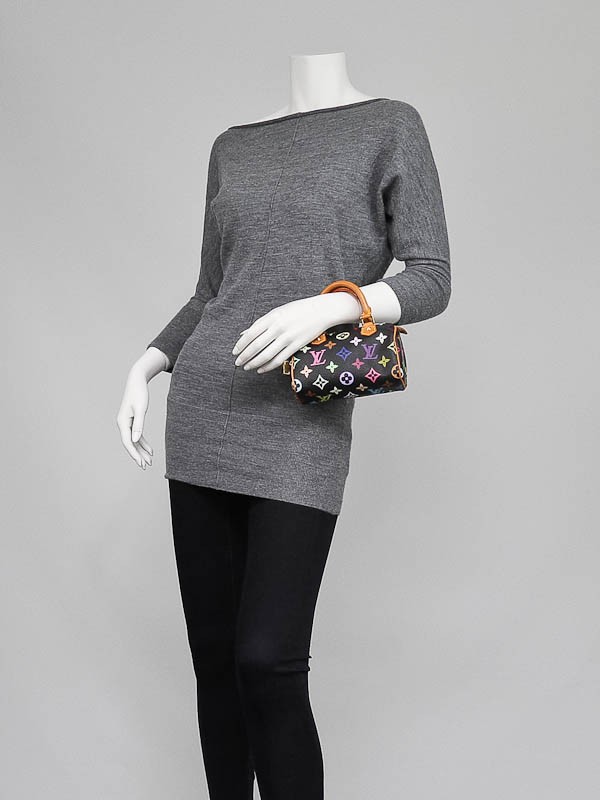VIP 】LOUIS VUITTON Monogram Multicolor Mini Speedy พร้อมส่งความน่ารักค่ะ! กระเป๋าทรงหมอนไซด์มินิ หนังแกะแท้นิ่มสวยงามค่ะ เปิดปิดกระเป๋าแบบซิป ภายในสามารถใส่มือถือได้ กระเป๋าเงินใบกลางได้ พาสปอร์ตได้ค่ะ