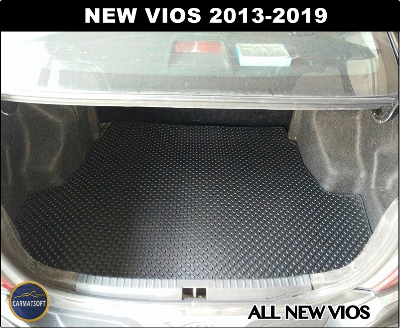 แผ่นปูท้ายรถ NEW VIOS 2013-2019 ลายกระดุมEVA สีดำ