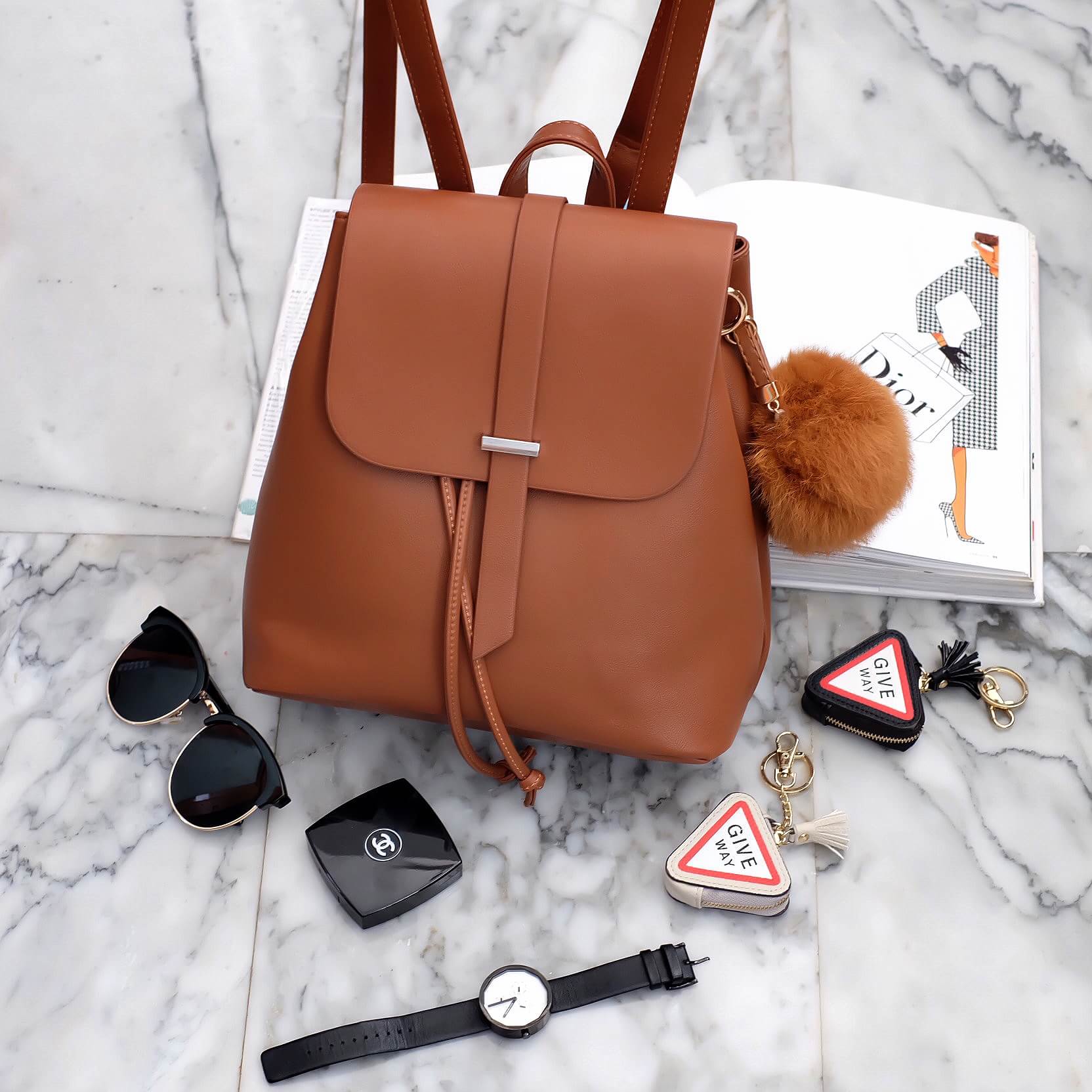 ใหม่ล่าสุด ชนช้อป เลยค่า 👍 กระเป๋าเป้!!! ทรงน่ารักมากๆๆๆ จากแบรนด์ KEEP รุ่น suprem backpack #จุดเด่นที่ >ตัวกระเป๋าทำจากหนังเนื้อดี สีmatte สวยคะ >น้ำหนักเบามาก เพียงแค่ 5 ขีดเท่านั้น >ขนาดกระเป๋ากำลังดีคะ ใส่ กปต ยาว มือถือได้ > มีช่